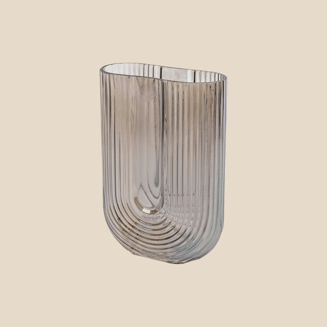 Vaas U - Zwart - 13x6,5x18cm