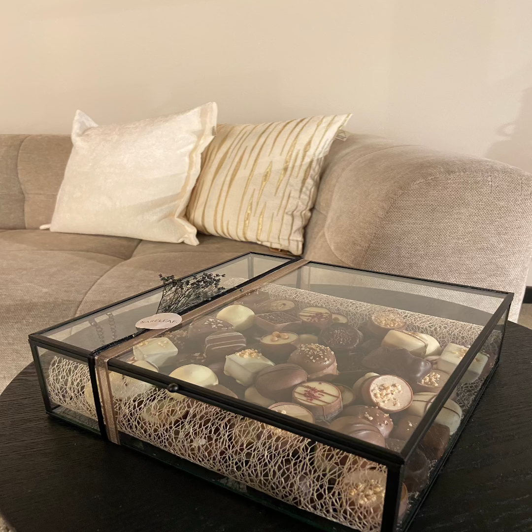 Bonbons in glazen box